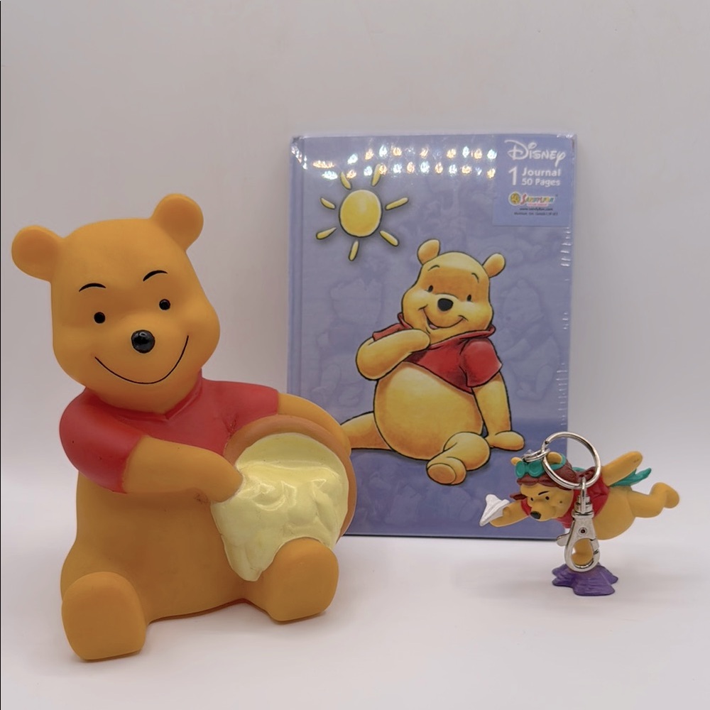 Disney Winnie the Pooh Vtg Bank, NEW journal and keychain / bag charm GIFT SET